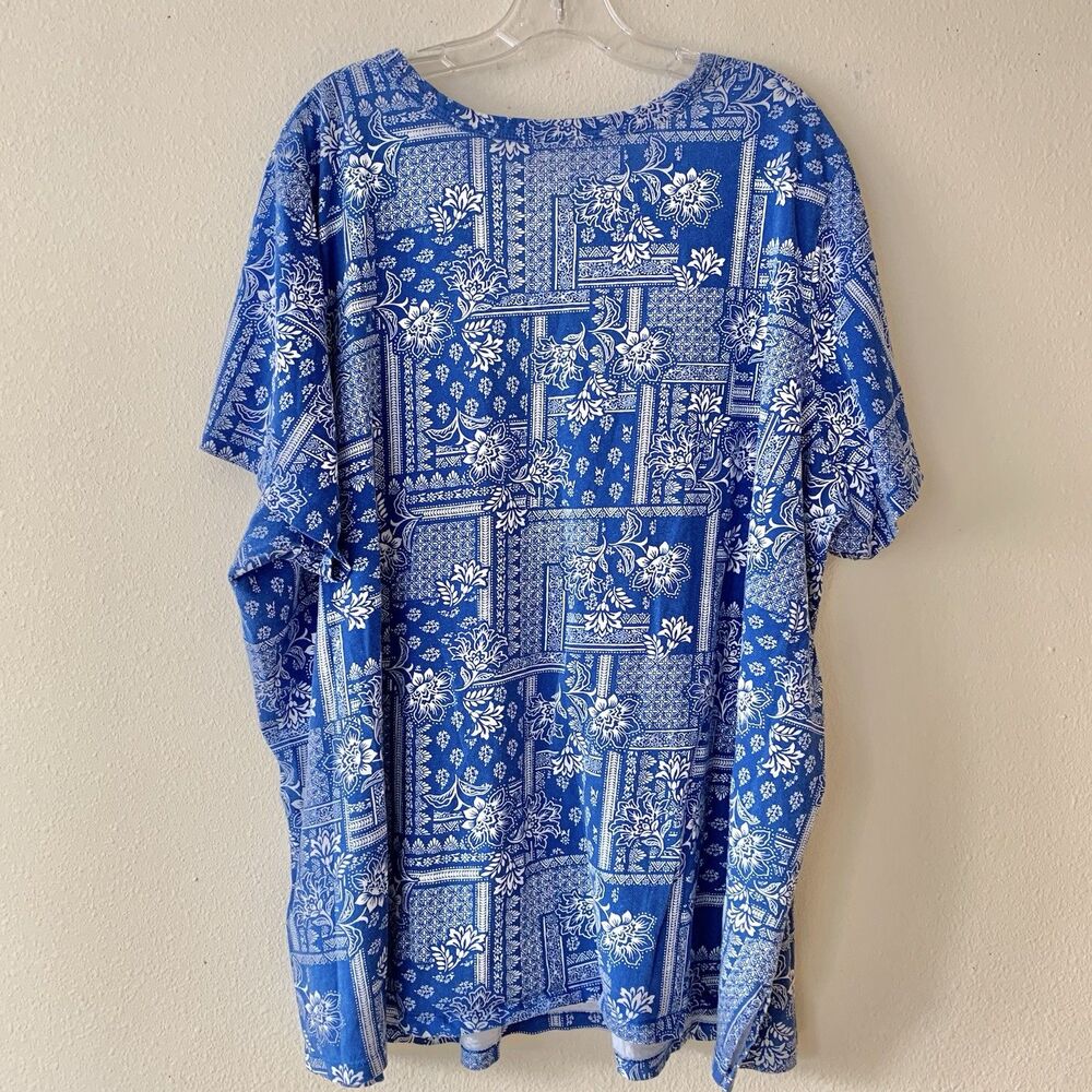 Woman Within Short Sleeve Cotton V-neck T-shirts Lot Of 3 Blue White Patterns 4X - Picture 4 of 16